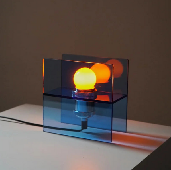 de homê Black Acrylic Table Lamp