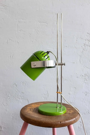 Lampe de table industrielle avec rail en métal