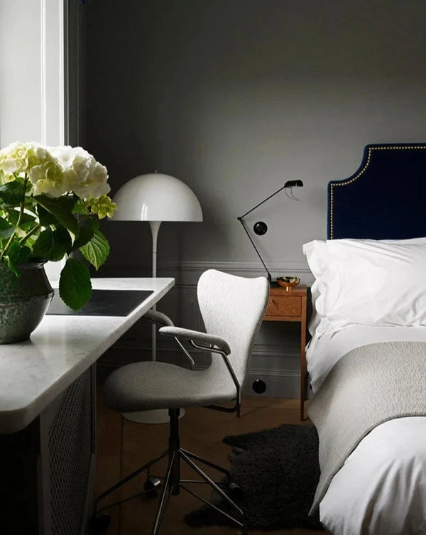 Lampadaire danois moderne du milieu du siècle en forme de champignon blanc