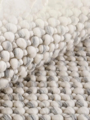 Indian Wool Hand-Woven Pebble Carpet Area Rug [Exclusive]