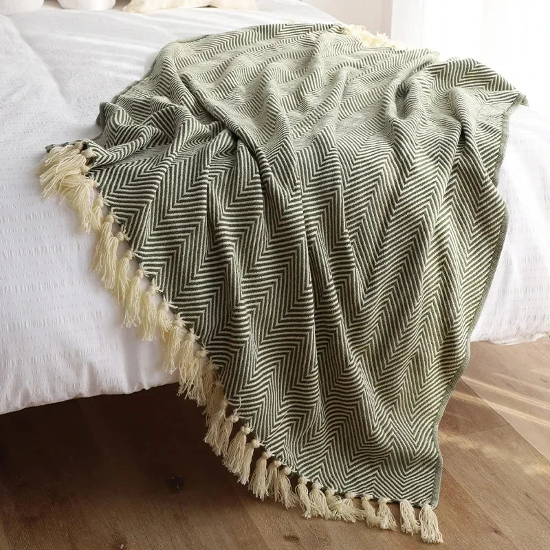 Striped Geometric Jacquard Knitted Throw Blanket