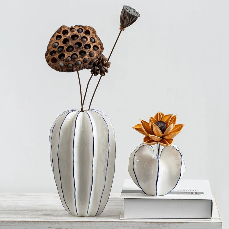 Atelier Oro Carambola Shape Ceramic Vase