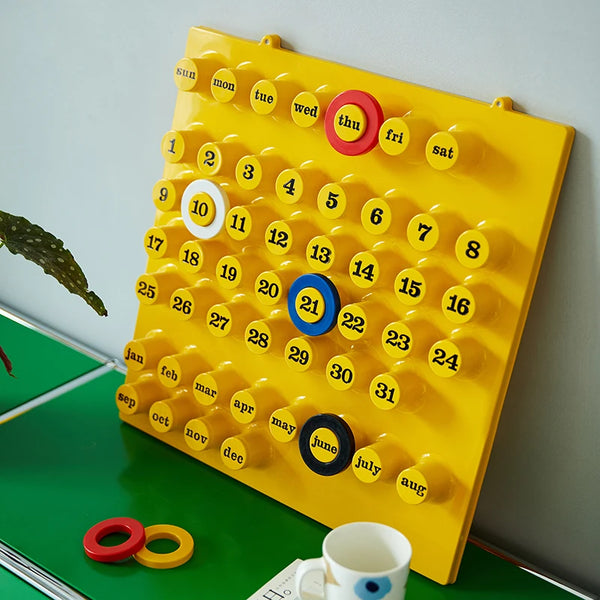 Retro Ring A Date Wall Mounted Calendar Retro Ring A Date Wall Mounted Calendar