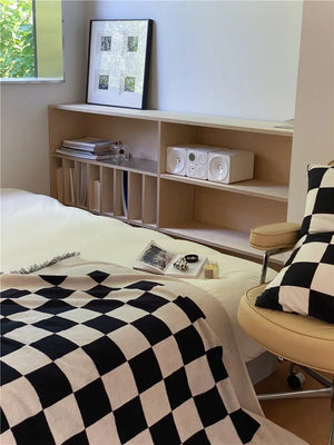 Plaid Retro Throw Blanket