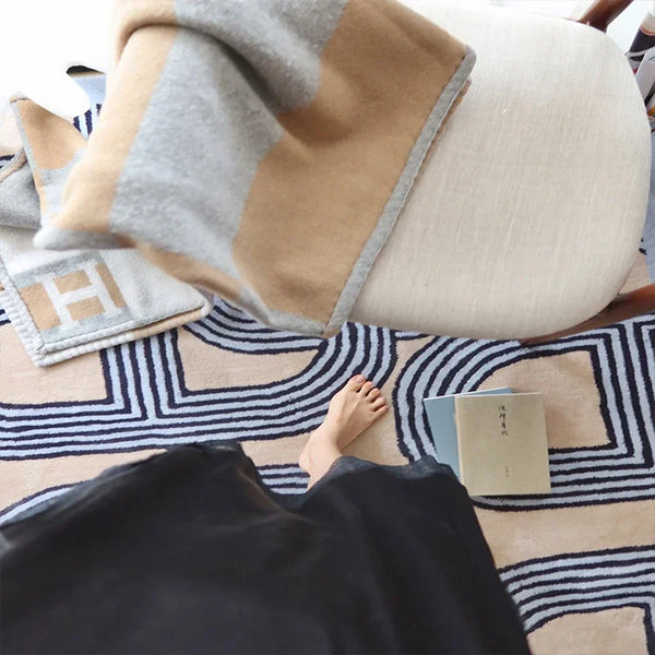 French Style Chain Pattern Carpet Area Rug