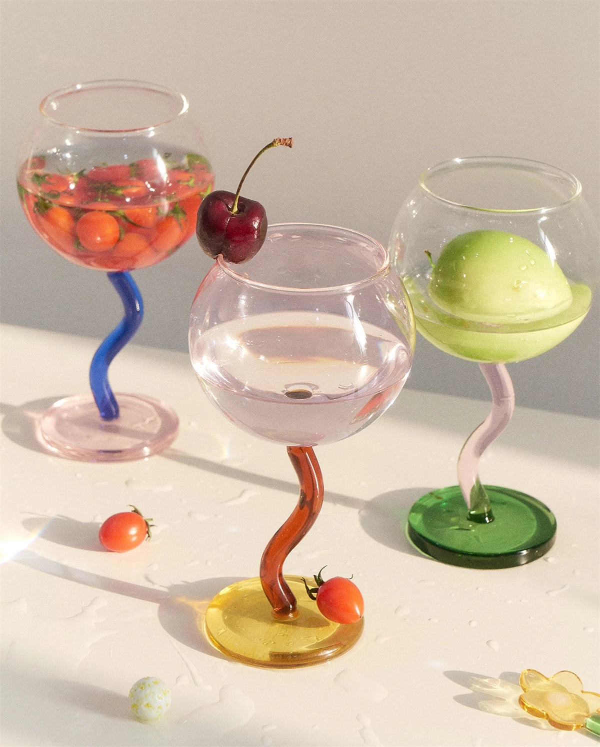 Colored Bubble Borosilicate Glass Twisted Wine Glass