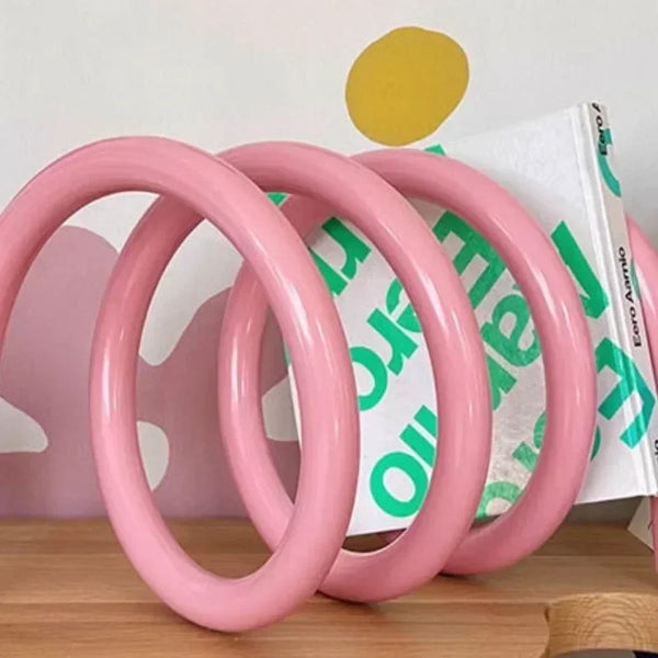 Metal Coil Magazine Rack & Bookshelf