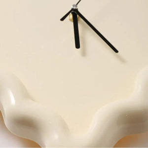 Modü  Cloud Frame Wall Clock
