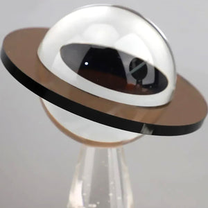 Escultura del planeta Saturno hecha a mano en cristal macizo con soporte