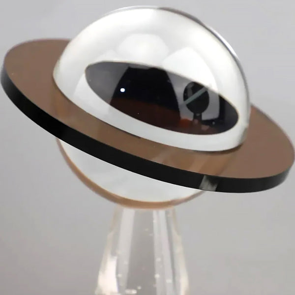 Escultura del planeta Saturno hecha a mano en cristal macizo con soporte