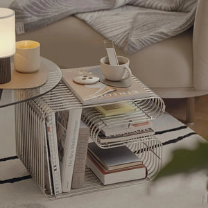 Geometric patterned magazine rack