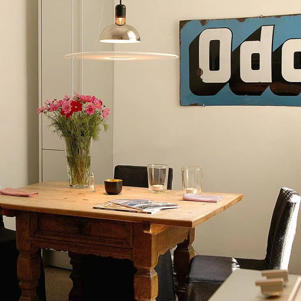 Plafonnier suspendu à LED filaire de conception italienne UFO