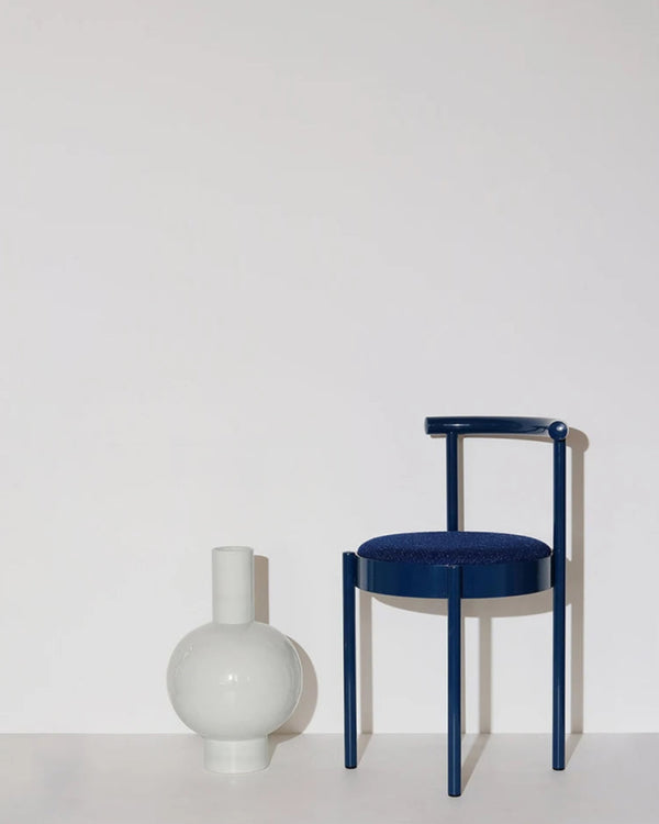 Mid-Century Modern Metal Leg Color Round Chair