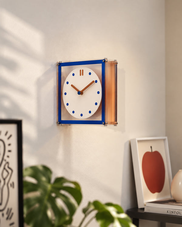 de homê Acrylic Corner-Mount Wall Clock