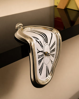 Horloge fondante de Salvador Dali Horloge silencieuse