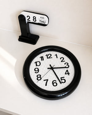 Modü Round Grid Wall Clock
