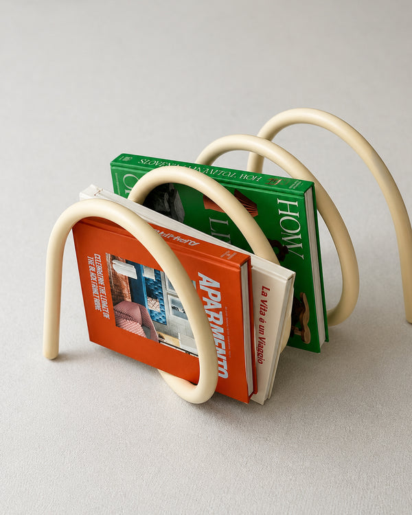 Modü Coiled Metal Magazine Rack
