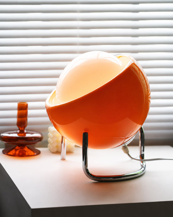 Bauhaus Retro Egg Ball Table Lamp