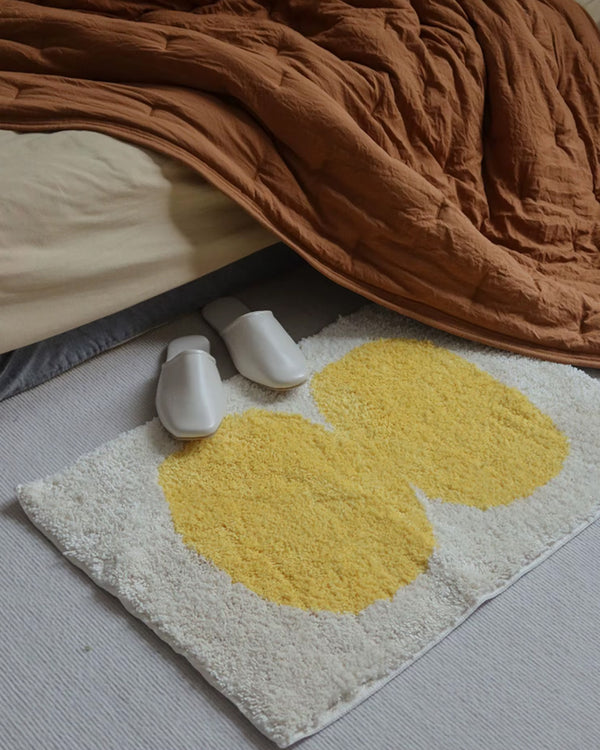 MokoMoko Yellow Oval Tufted Bath Mat