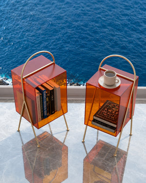 de homê Translucent Acrylic Side Table