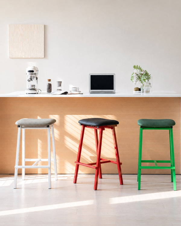 Saddle Seat Colored Metal Bar Stool