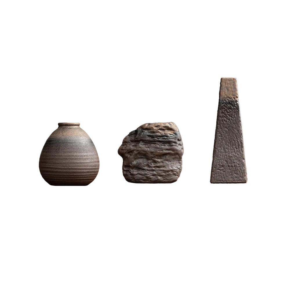 Strip Texture Oriental Style Hand-Crafted Ceramic Vases