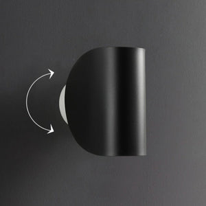 Gefaltete Wandleuchte im italienischen Designerstil